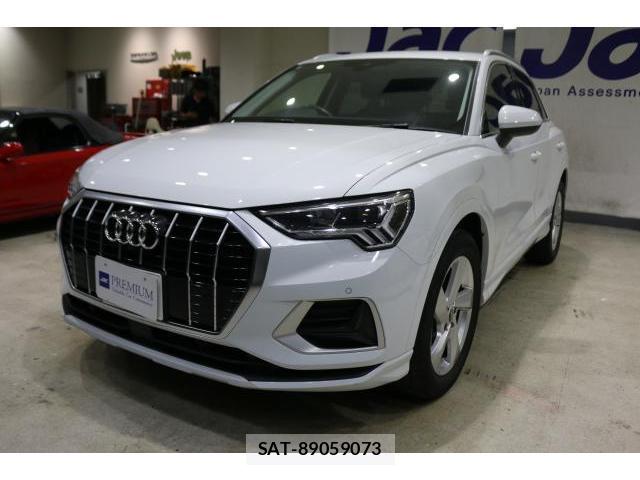 Audi Q3 2022-08 8730600-0
