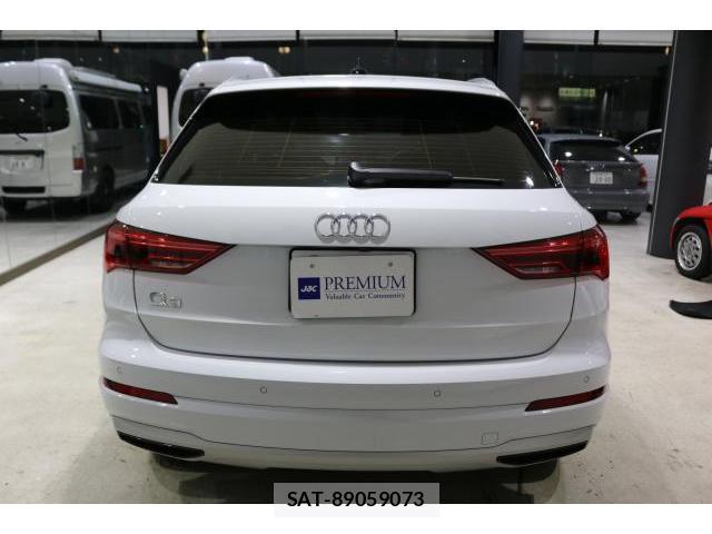 Audi Q3 2022-08 8730600-12