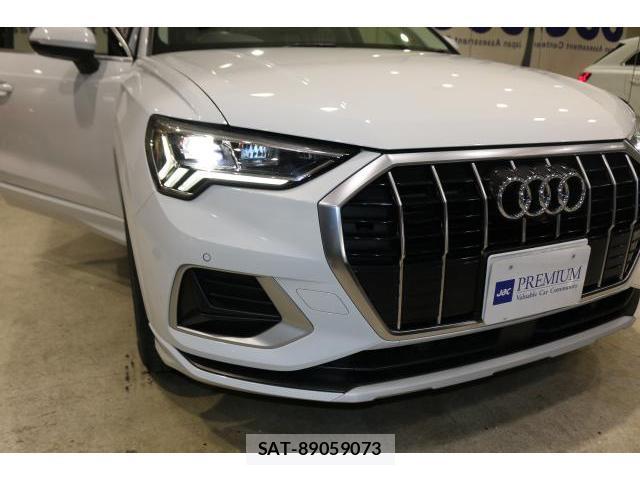 Audi Q3 2022-08 8730600-13