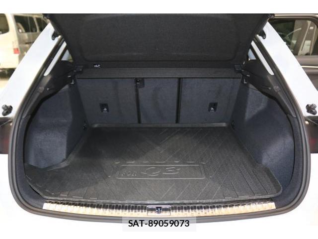 Audi Q3 2022-08 8730600-17