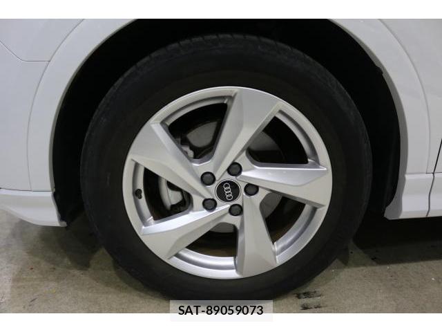 Audi Q3 2022-08 8730600-8