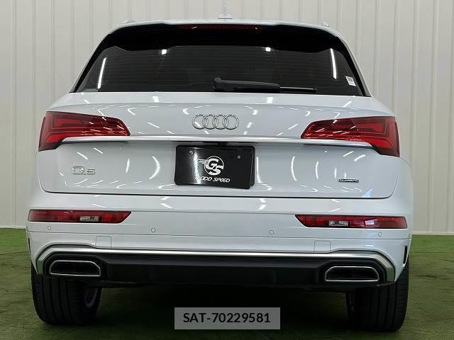 Audi Q5 2022-10 8728496-15