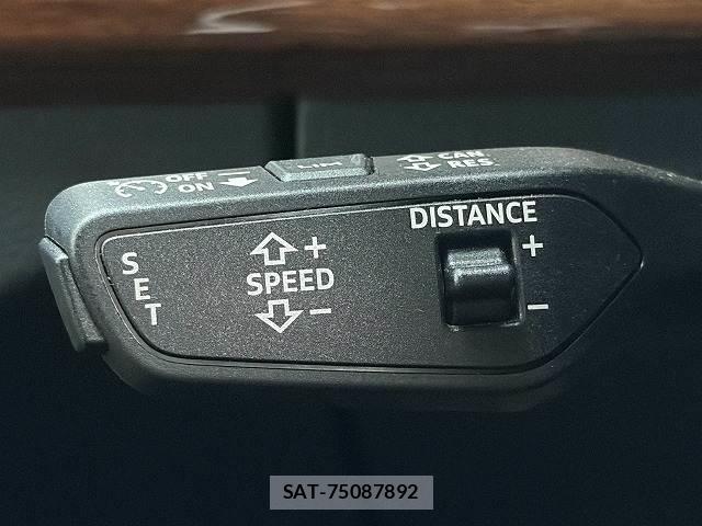 Audi Q5 2022-01 8728497-6