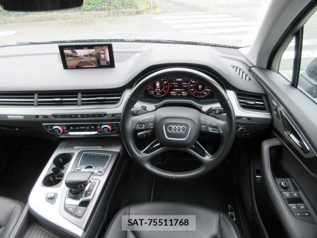 Audi Q7 2016-05 8727181-2