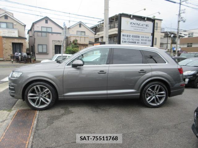 Audi Q7 2016-05 8727181-3