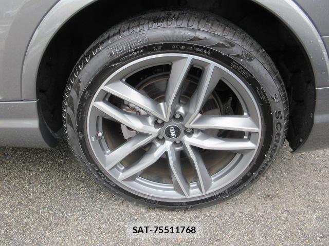 Audi Q7 2016-05 8727181-8