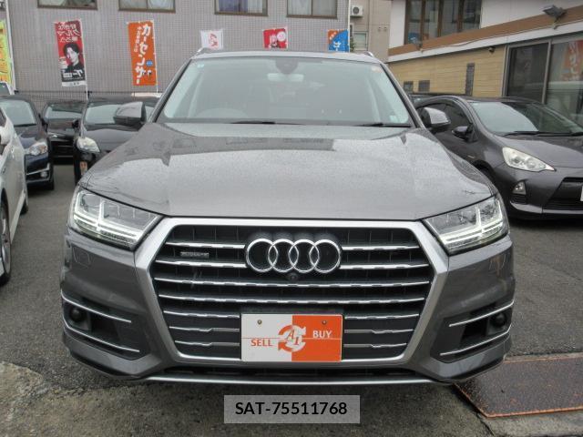 Audi Q7 2016-05 8727181-9