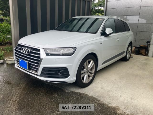Audi Q7 2016-10 8727420-1