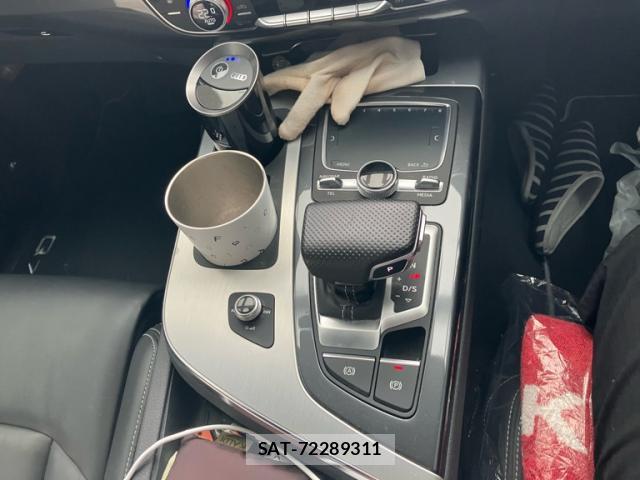 Audi Q7 2016-10 8727420-11