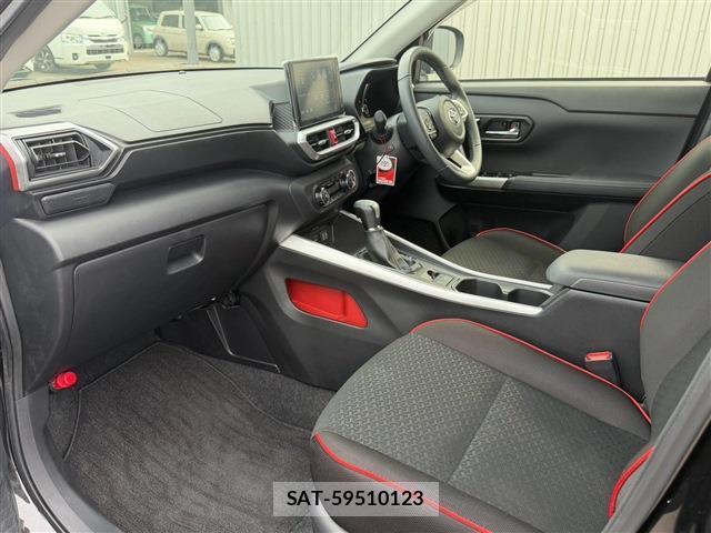Toyota RAIZE 2024-03 8726569-11