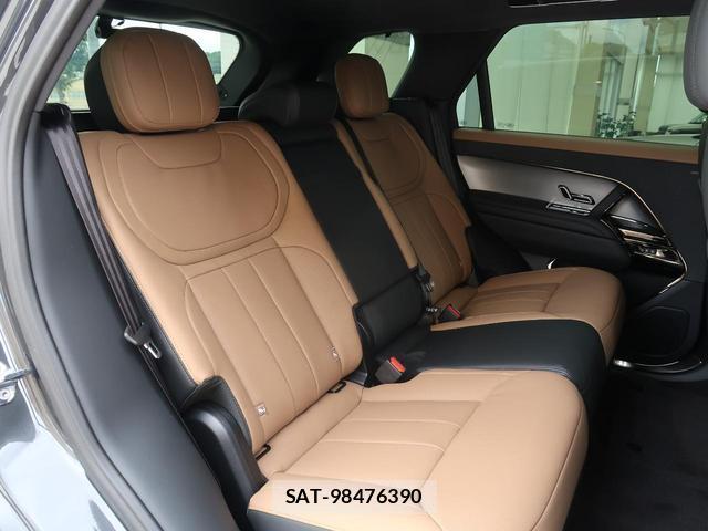 Land Rover RANGE ROVER SPORT 2026-01 8726844-17