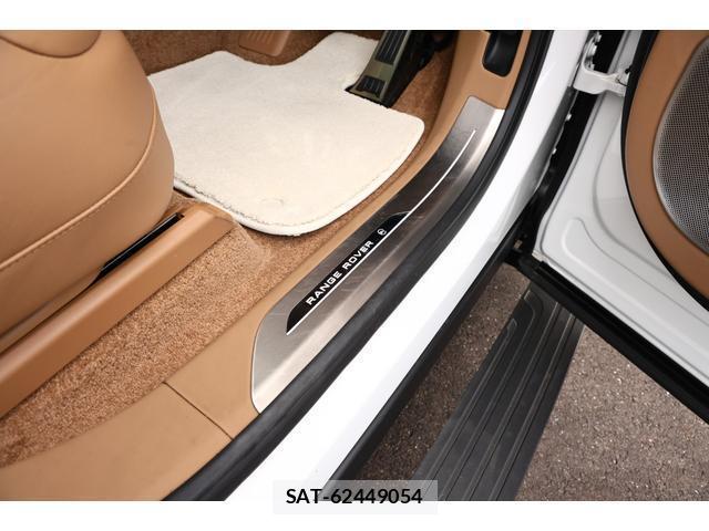 Land Rover RANGE ROVER 2023-05 8731016-18