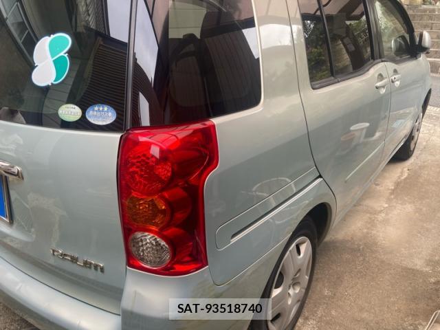 Toyota RAUM 2004-12 8727282-2