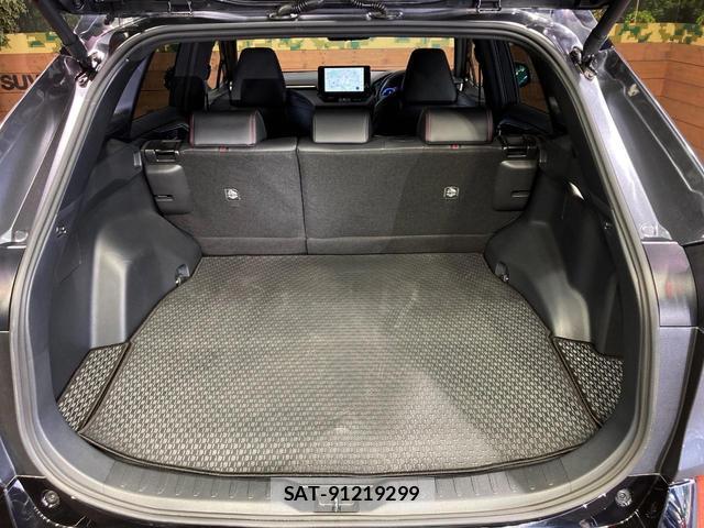 Toyota RAV4 PHV 2023-12 8728054-10