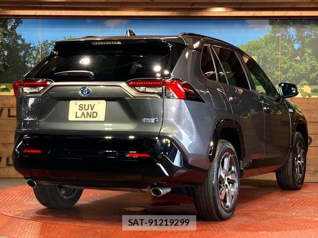 Toyota RAV4 PHV 2023-12 8728054-16
