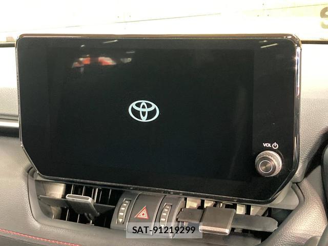 Toyota RAV4 PHV 2023-12 8728054-2