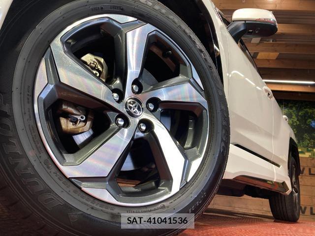 Toyota RAV4 PHV 2022-08 8728056-12