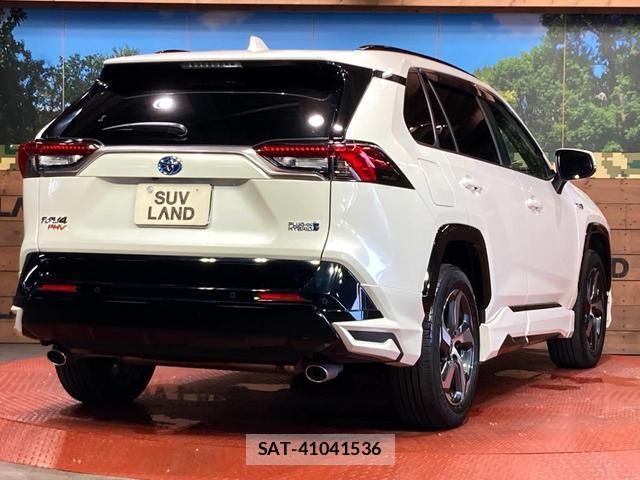 Toyota RAV4 PHV 2022-08 8728056-16