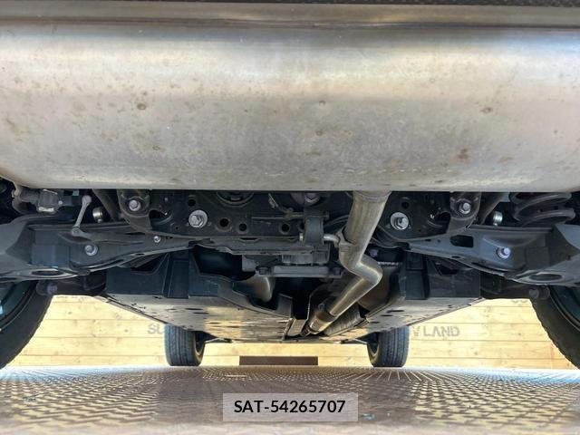 Toyota RAV4 2022-12 8725921-19