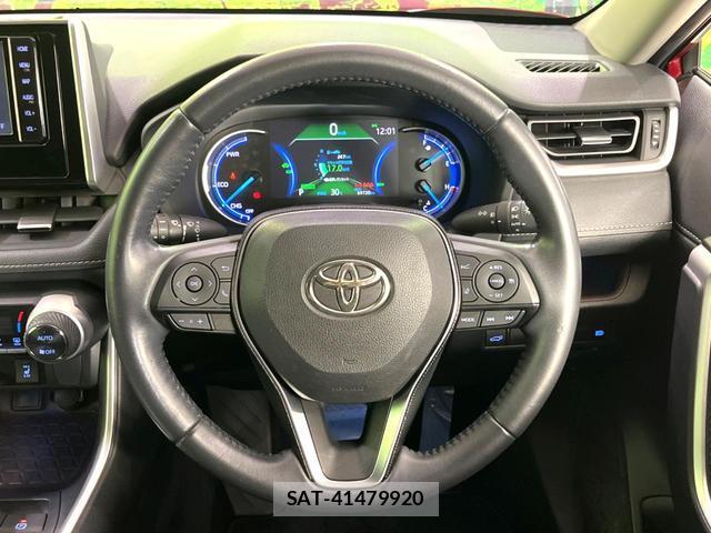 Toyota RAV4 2019-08 8726062-11