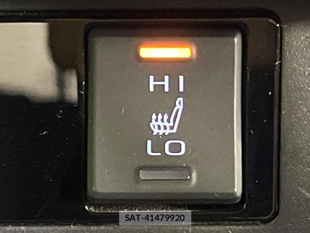 Toyota RAV4 2019-08 8726062-5