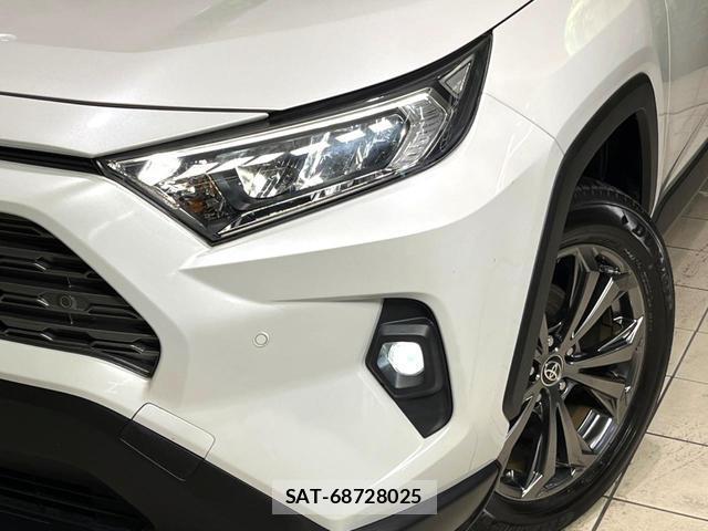 Toyota RAV4 2023-05 8726071-12
