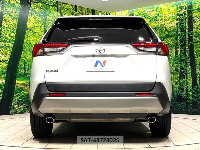 Toyota RAV4 2023-05 8726071-15