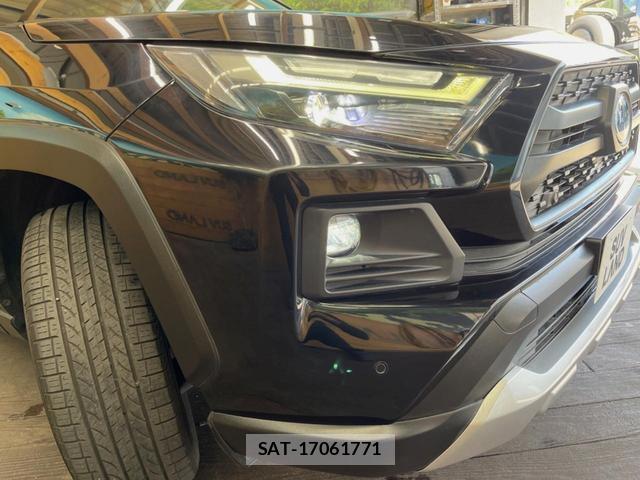 Toyota RAV4 2023-02 8726432-11