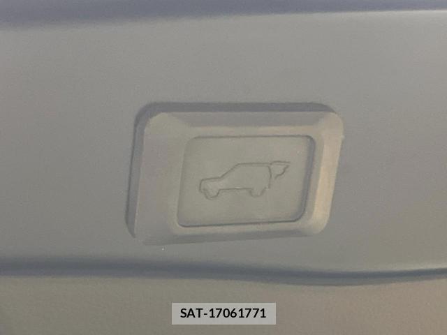 Toyota RAV4 2023-02 8726432-6