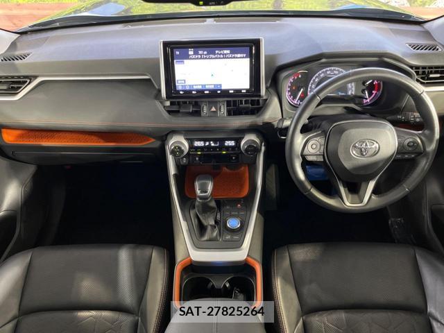 Toyota RAV4 2020-02 8726771-2