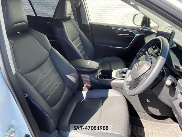 Toyota RAV4 2023-03 8727121-11
