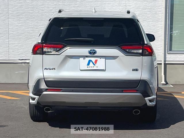Toyota RAV4 2023-03 8727121-15