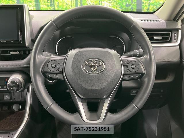 Toyota RAV4 2020-02 8727262-10
