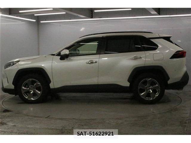 Toyota RAV4 2020-06 8727915-6