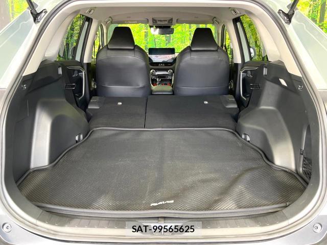 Toyota RAV4 2023-01 8728186-9