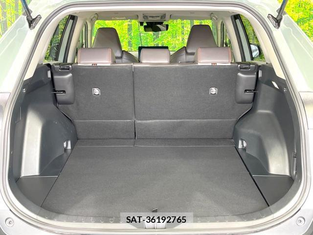 Toyota RAV4 2023-02 8728191-9