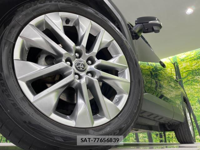 Toyota RAV4 2019-06 8728556-12