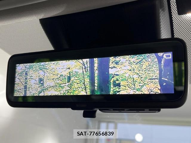 Toyota RAV4 2019-06 8728556-4