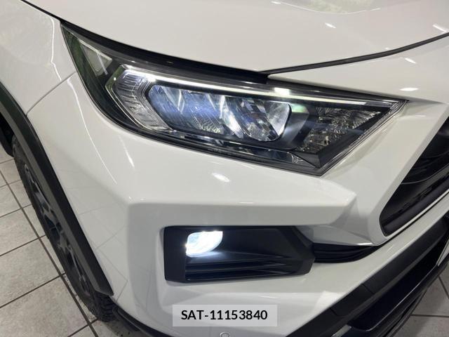 Toyota RAV4 2021-04 8728653-11