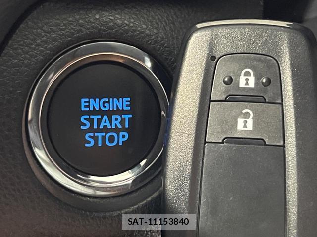 Toyota RAV4 2021-04 8728653-6