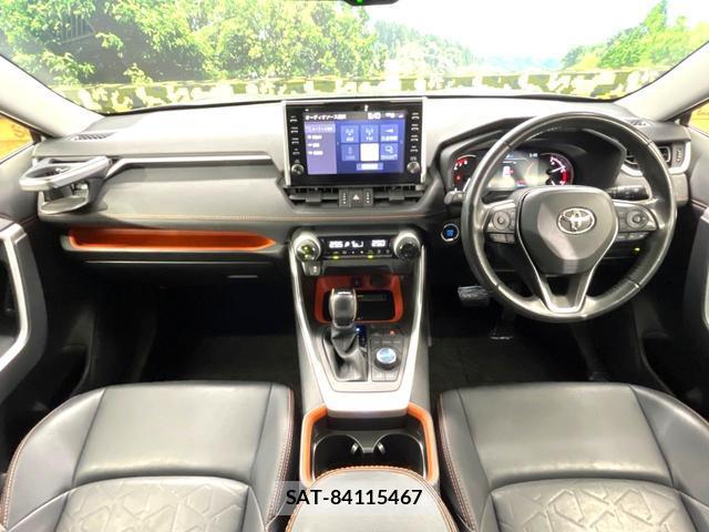 Toyota RAV4 2021-11 8728748-1