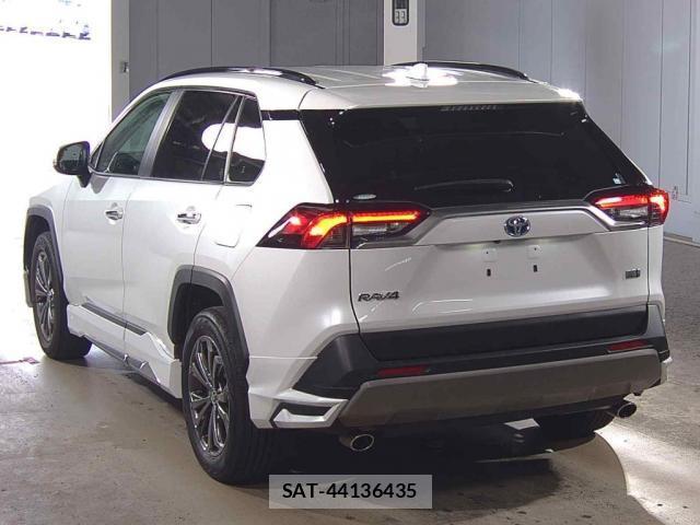 Toyota RAV4 2023-06 8729203-1