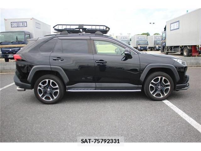 Toyota RAV4 2020-06 8729830-13