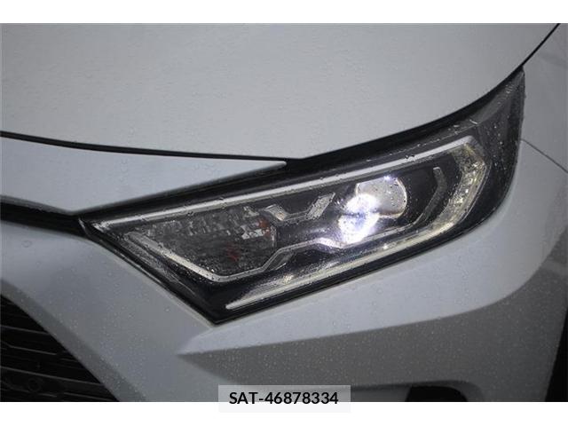 Toyota RAV4 2020-03 8729837-11