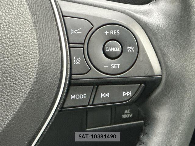 Toyota RAV4 2022-08 8729880-16