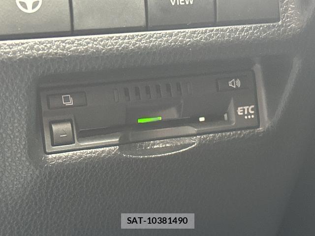 Toyota RAV4 2022-08 8729880-5