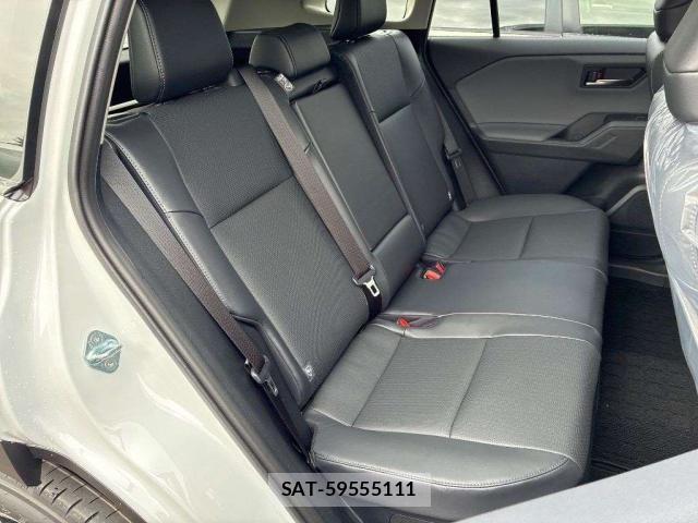 Toyota RAV4 2026-08 8729976-6