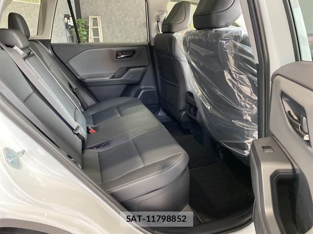 Toyota RAV4 2026-07 8730160-13