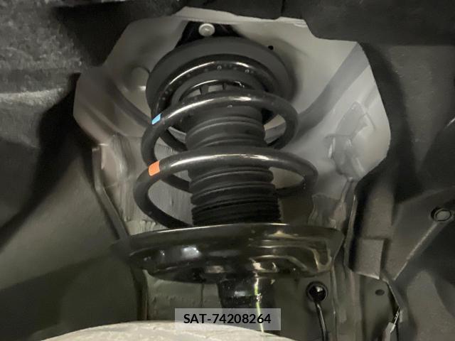 Toyota RAV4 2026-08 8730370-19