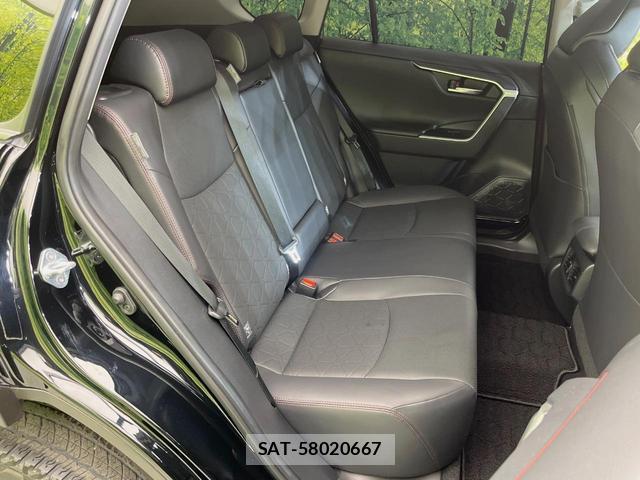 Toyota RAV4 2023-03 8730878-8